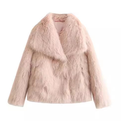 Winter coat that delivers warm comfort with a stylish, modern look — perfect for cold days.