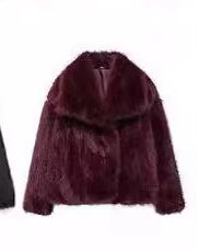 Winter coat that delivers warm comfort with a stylish, modern look — perfect for cold days.
