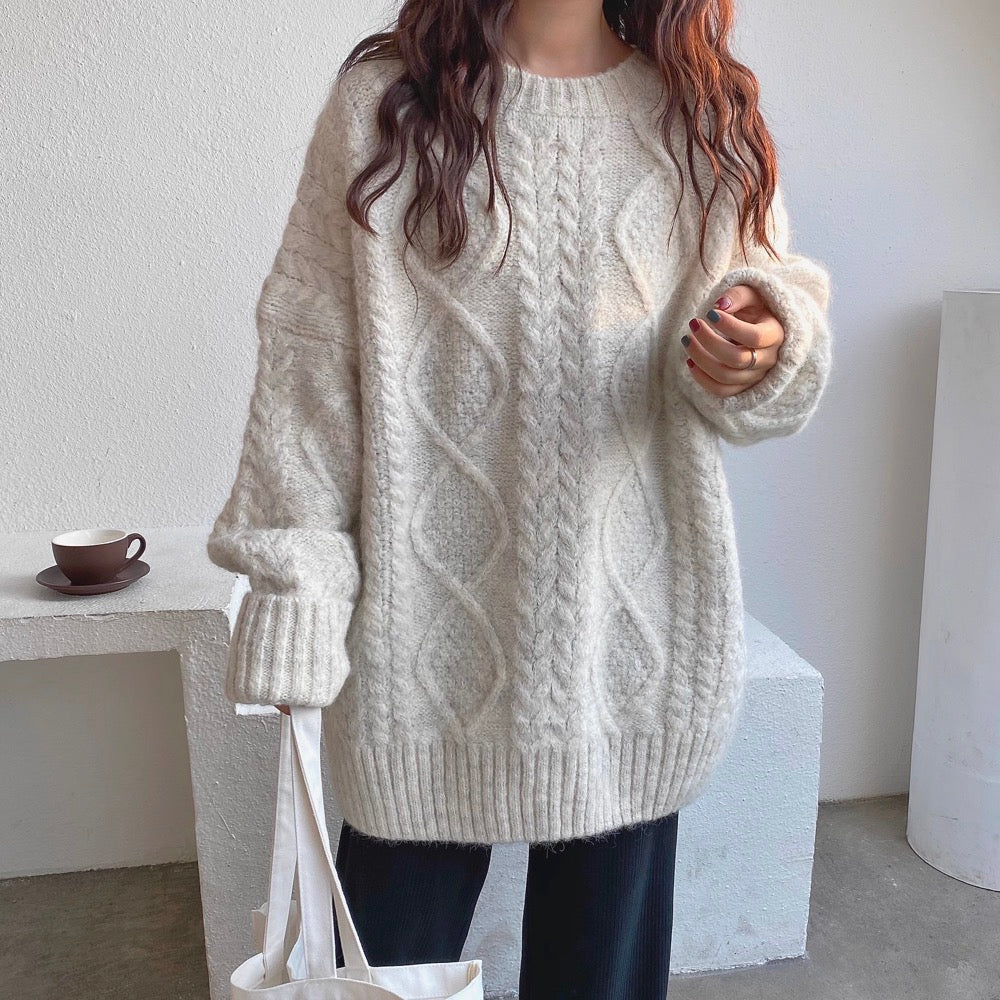 Mohair Knitted Sweater for Women – Cozy, Thick, Mid‑Length Autumn & Winter Pullover with Stylish Twist Design