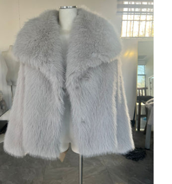 Winter coat that delivers warm comfort with a stylish, modern look — perfect for cold days.
